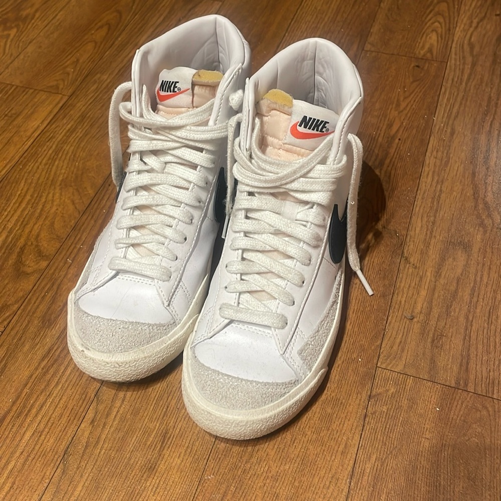 High top women’s blazers Nike